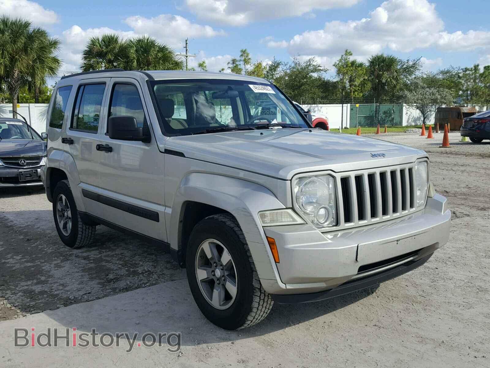 Photo 1J8GN28K08W286337 - JEEP LIBERTY 2008