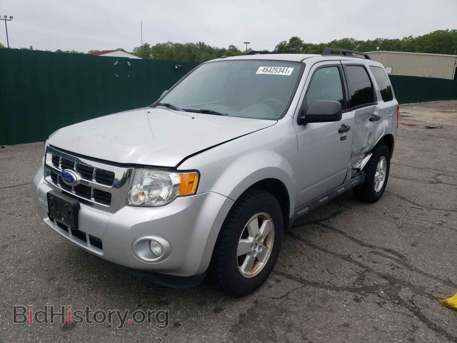 2011 FORD ESCAPE - VIN: 1FMCU0D73BKC32054 - Фото 2