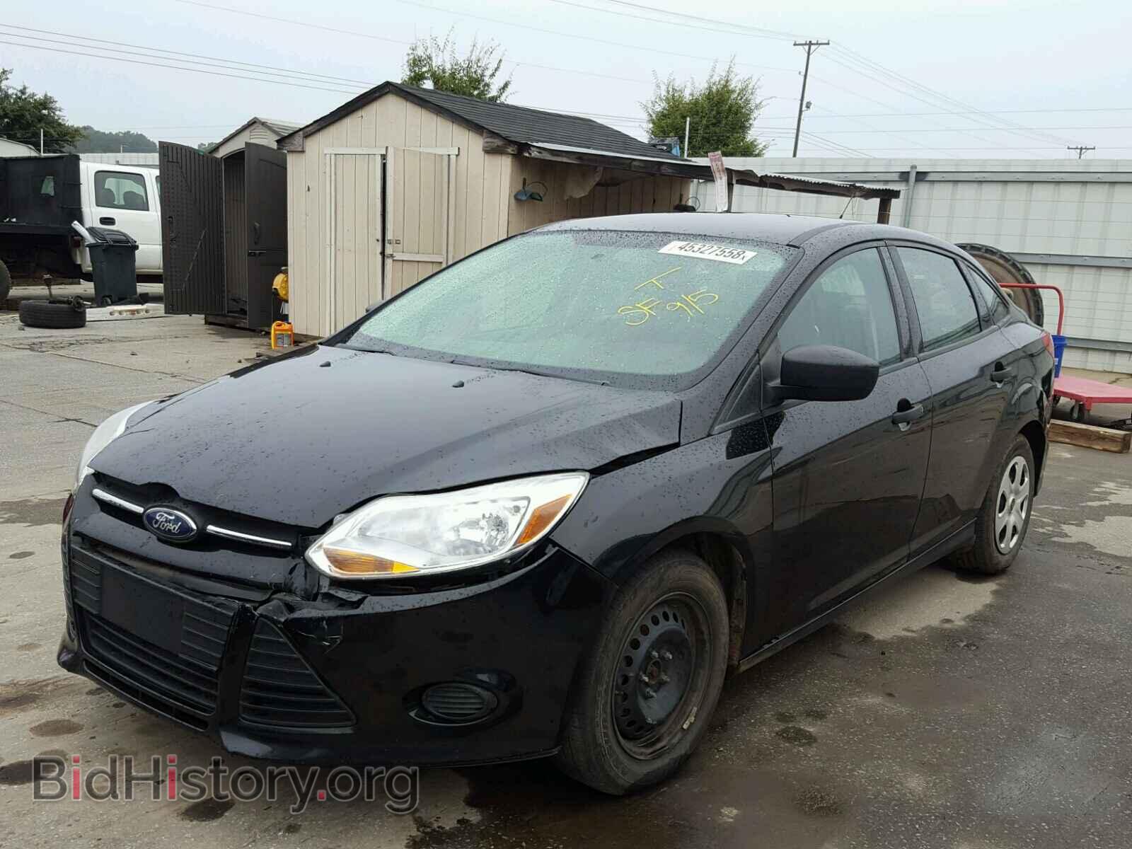 2012 Ford FOCUS (VIN 1FAHP3E26CL308177) — фото 2 из 10