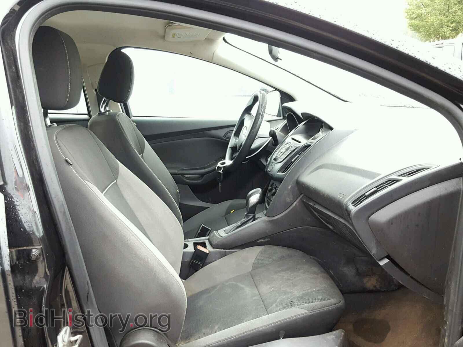 2012 Ford FOCUS (VIN 1FAHP3E26CL308177) — фото 5 из 10