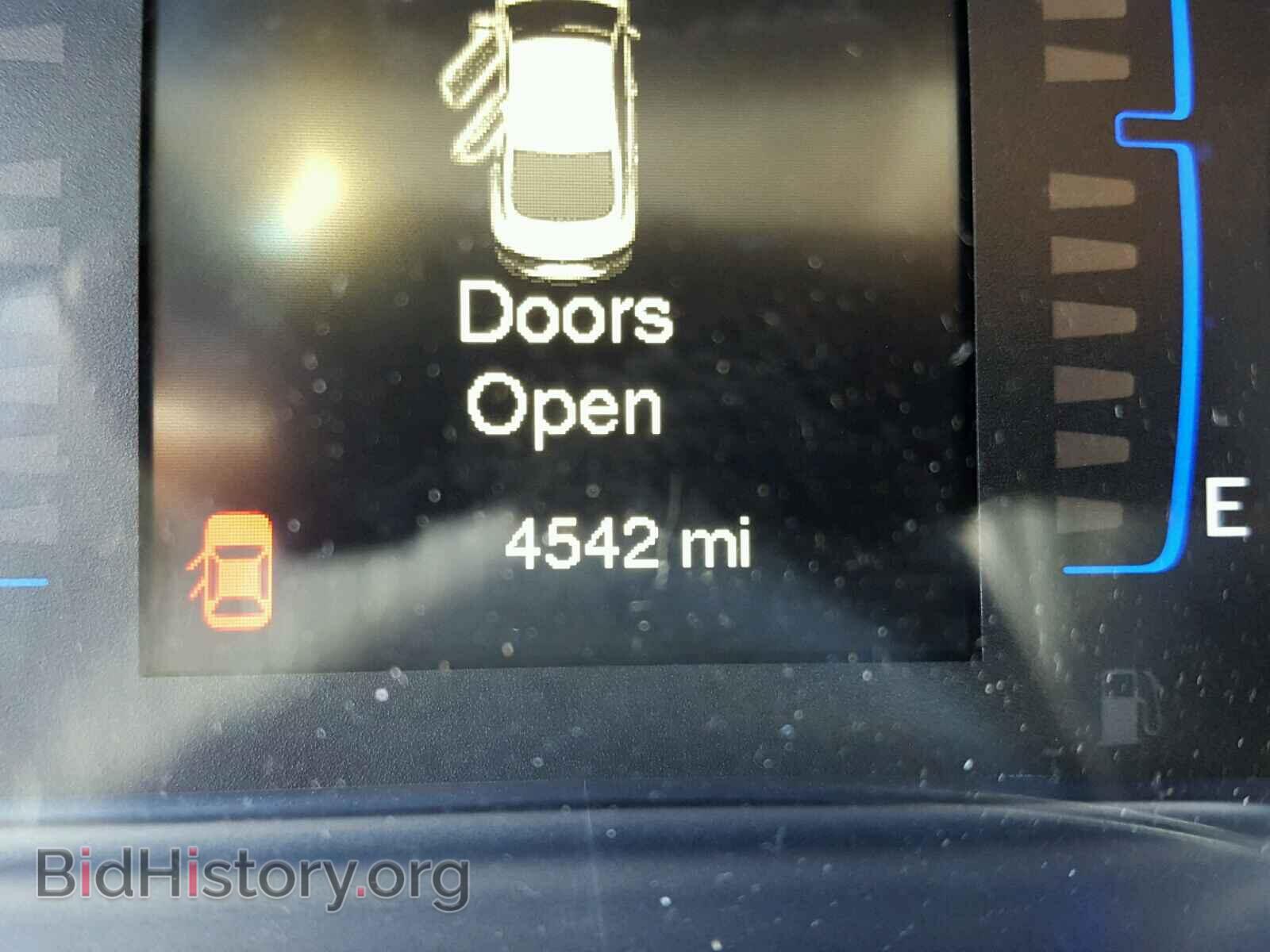 2017 CHRYSLER 200 - VIN: 1C3CCCFB4HN502446 - Фото 8