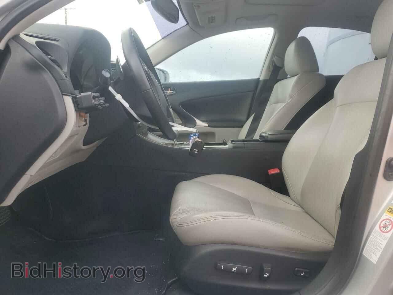 2010 LEXUS IS - VIN: JTHBE5C25A5024527 - Photo 7