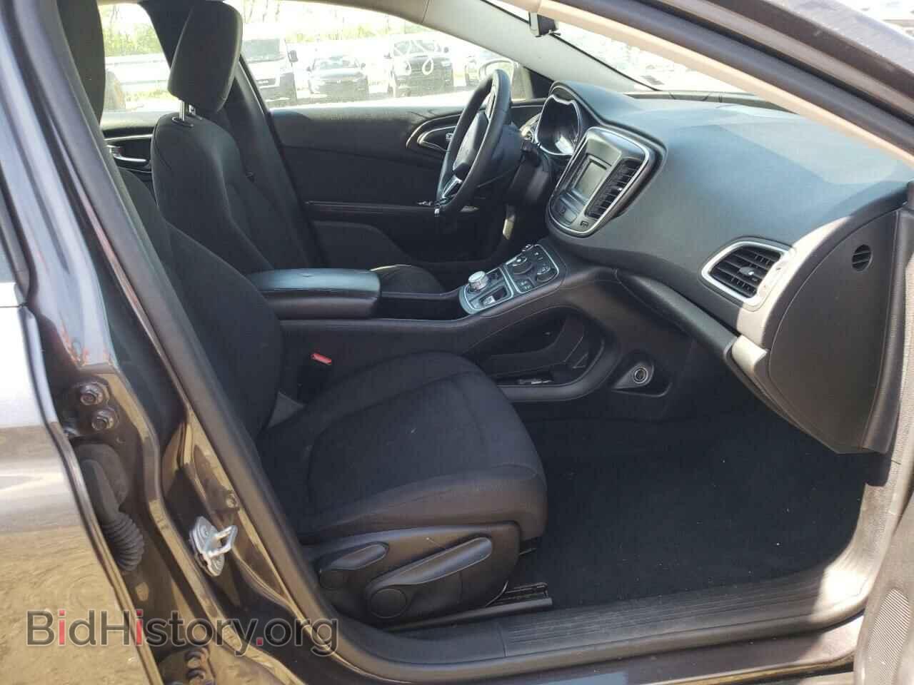 2016 CHRYSLER 200 - VIN: 1C3CCCAB1GN108795 - Фото 5
