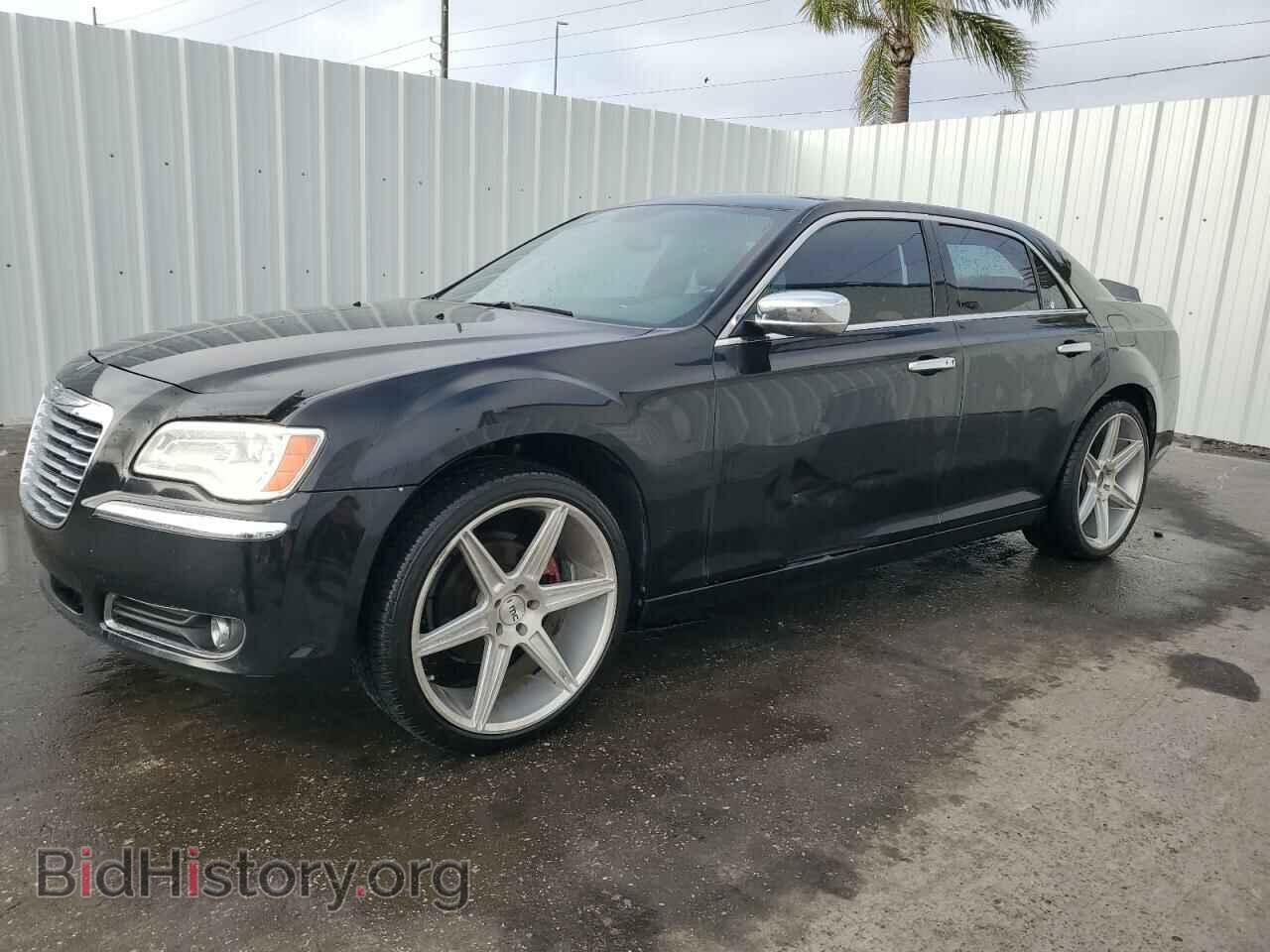 Фотография 2C3CCAAGXCH237895 - CHRYSLER 300 2012