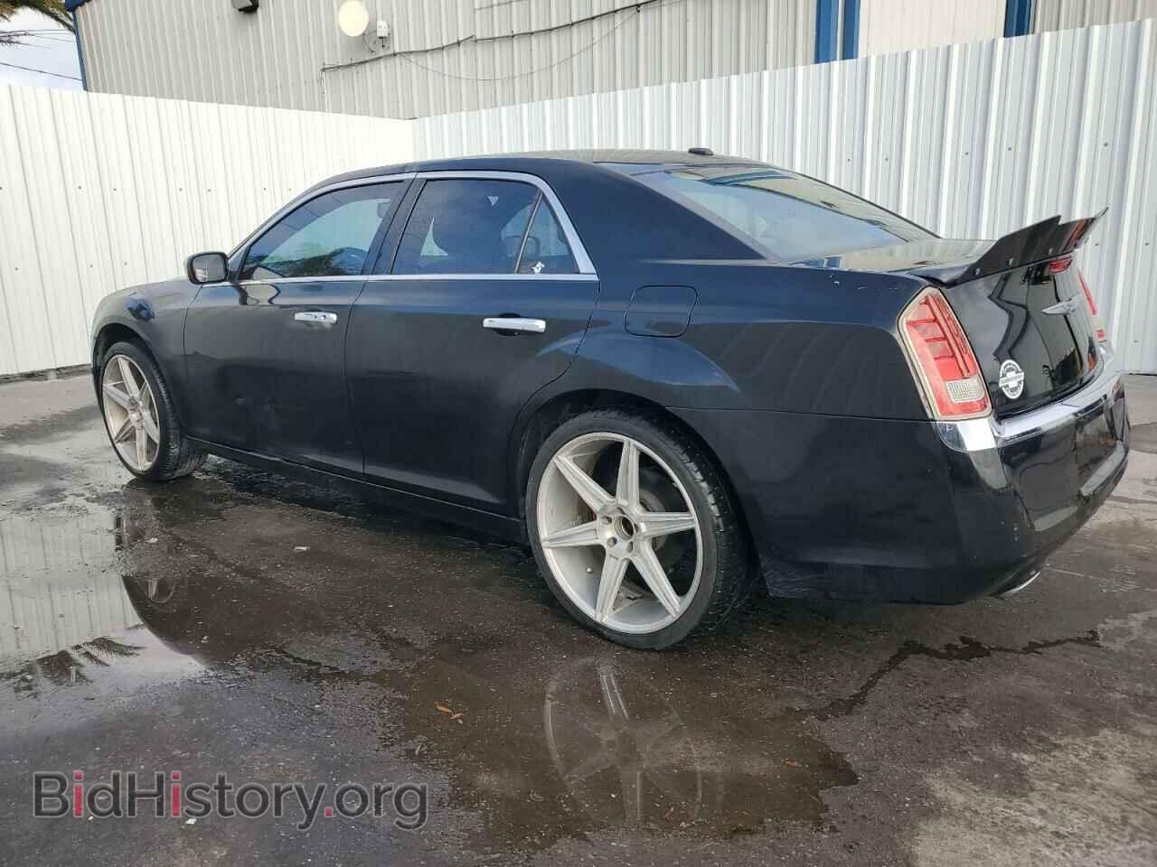2012 CHRYSLER 300 - VIN: 2C3CCAAGXCH237895 - Фото 2