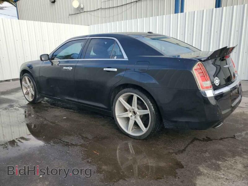 2012 Chrysler 300 (VIN 2C3CCAAGXCH237895) — фото 2 из 13