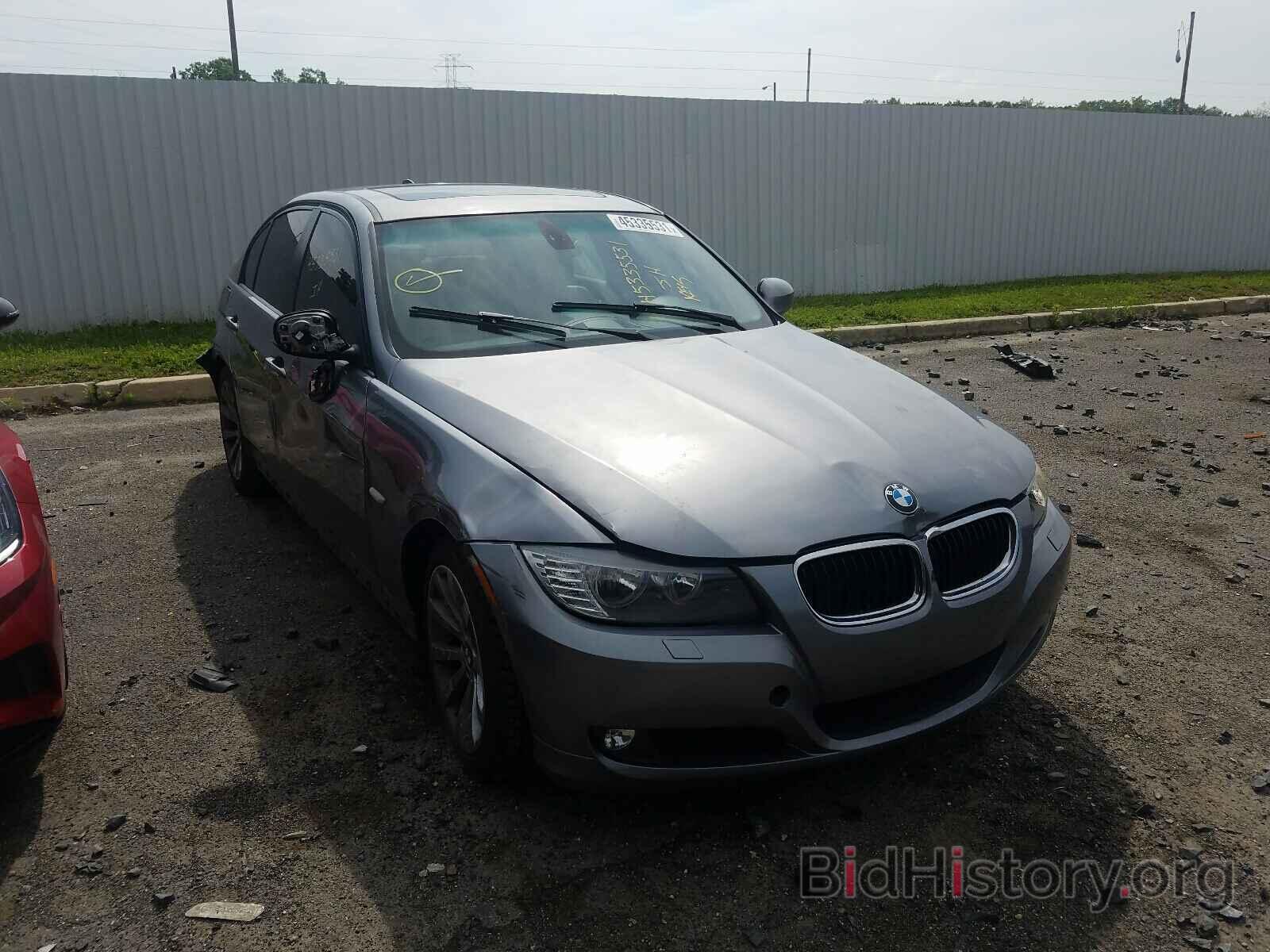 Photo WBAPK5G55BNN81800 - BMW 3 SERIES 2011