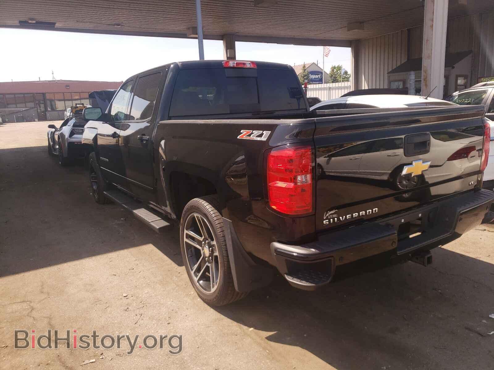 2017 CHEVROLET SILVERADO - VIN: 3GCUKREC8HG229679 - Фото 3