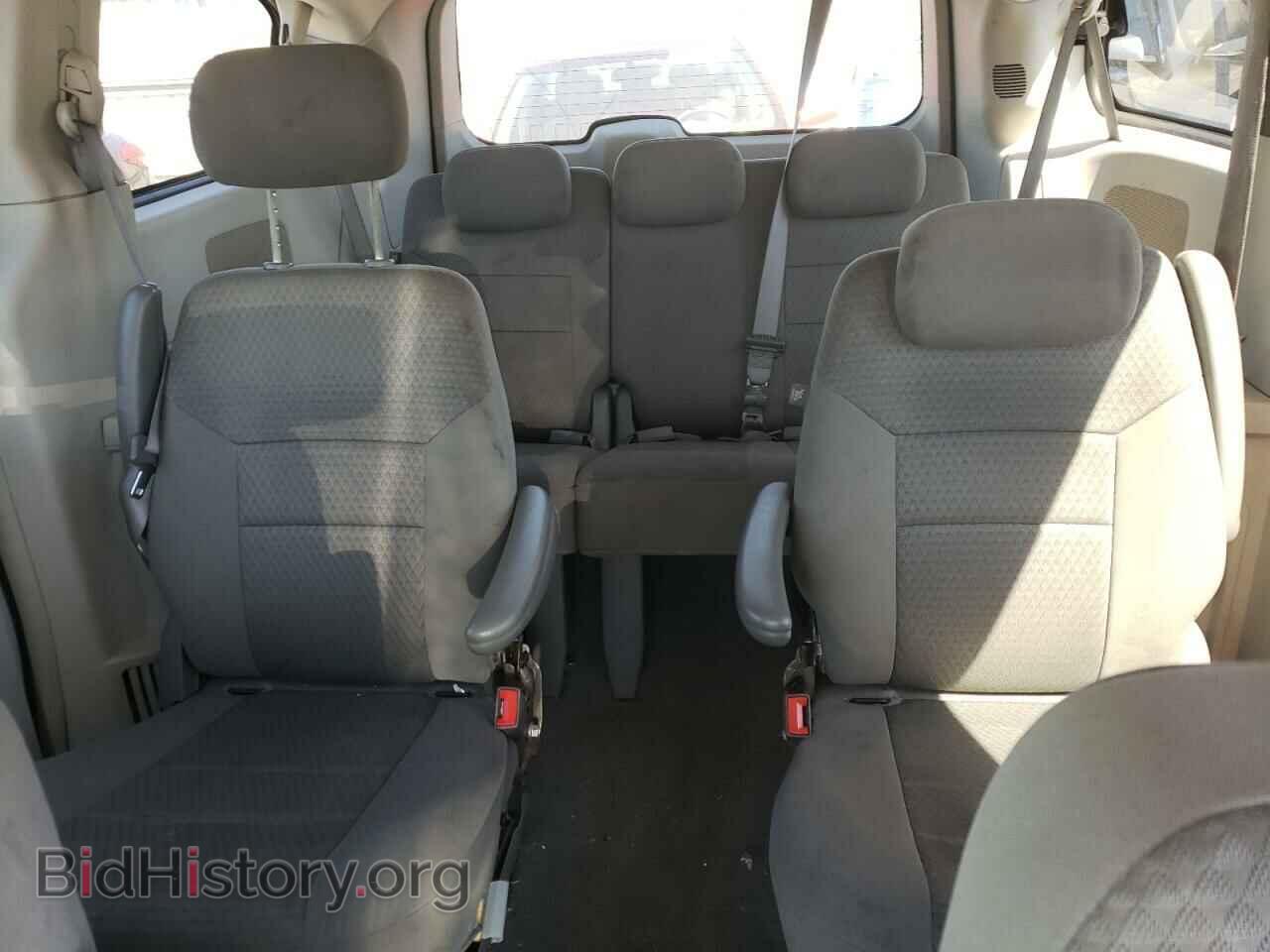 2008 CHRYSLER MINIVAN - VIN: 2A8HR44H18R134879 - Фото 10