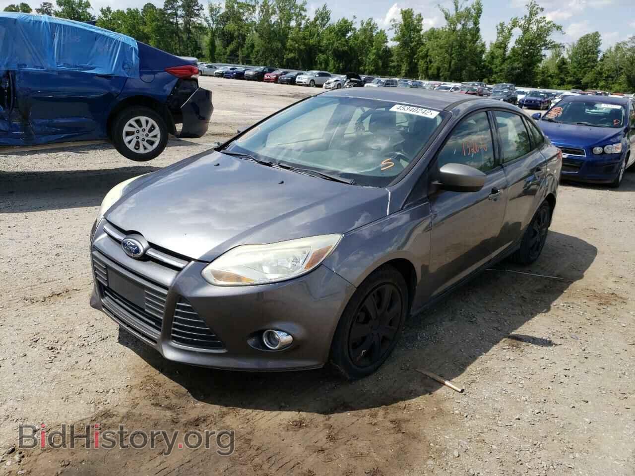 2012 FORD FOCUS - VIN: 1FAHP3F23CL352538 - Photo 2