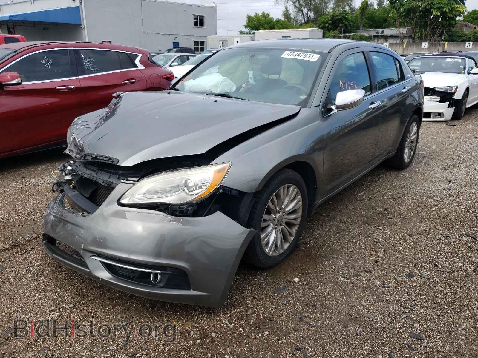 2012 CHRYSLER 200 - VIN: 1C3CCBCB6CN176978 - Фото 2