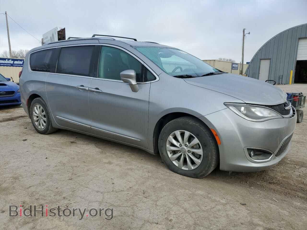 2019 CHRYSLER PACIFICA - VIN: 2C4RC1BG8KR626161 - Фото 4