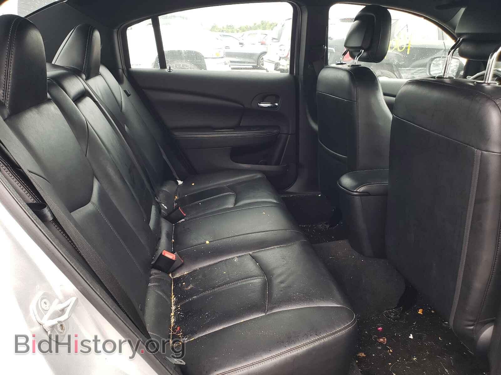 2012 CHRYSLER 200 - VIN: 1C3CCBCG1CN101813 - Фото 6
