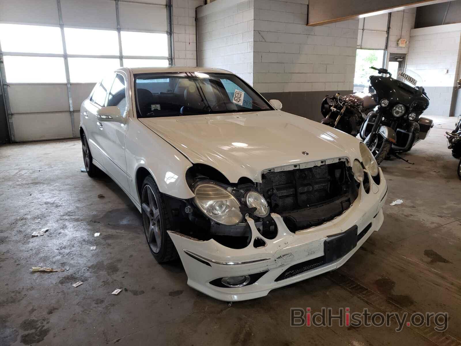 Photo WDBUF87X59B393625 - MERCEDES-BENZ E CLASS 2009