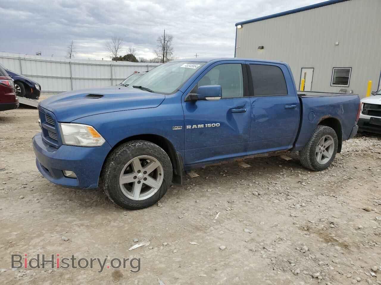 Photo 1D7RV1CT1BS646052 - DODGE All Models 2011