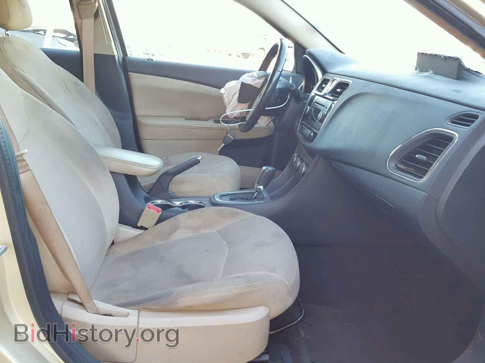 2011 CHRYSLER 200 - VIN: 1C3BC1FB5BN500776 - Фото 5