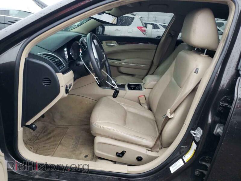 2013 Chrysler 300 (VIN 2C3CCAAG3DH565676) — фото 7 из 12