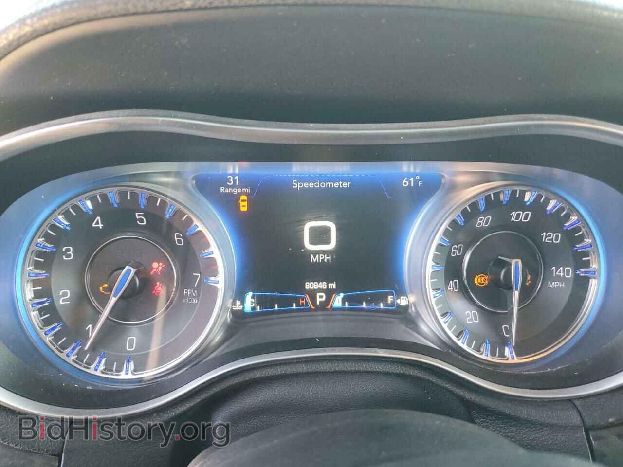 2017 CHRYSLER 300 - VIN: 2C3CCAEG0HH585755 - Фото 9