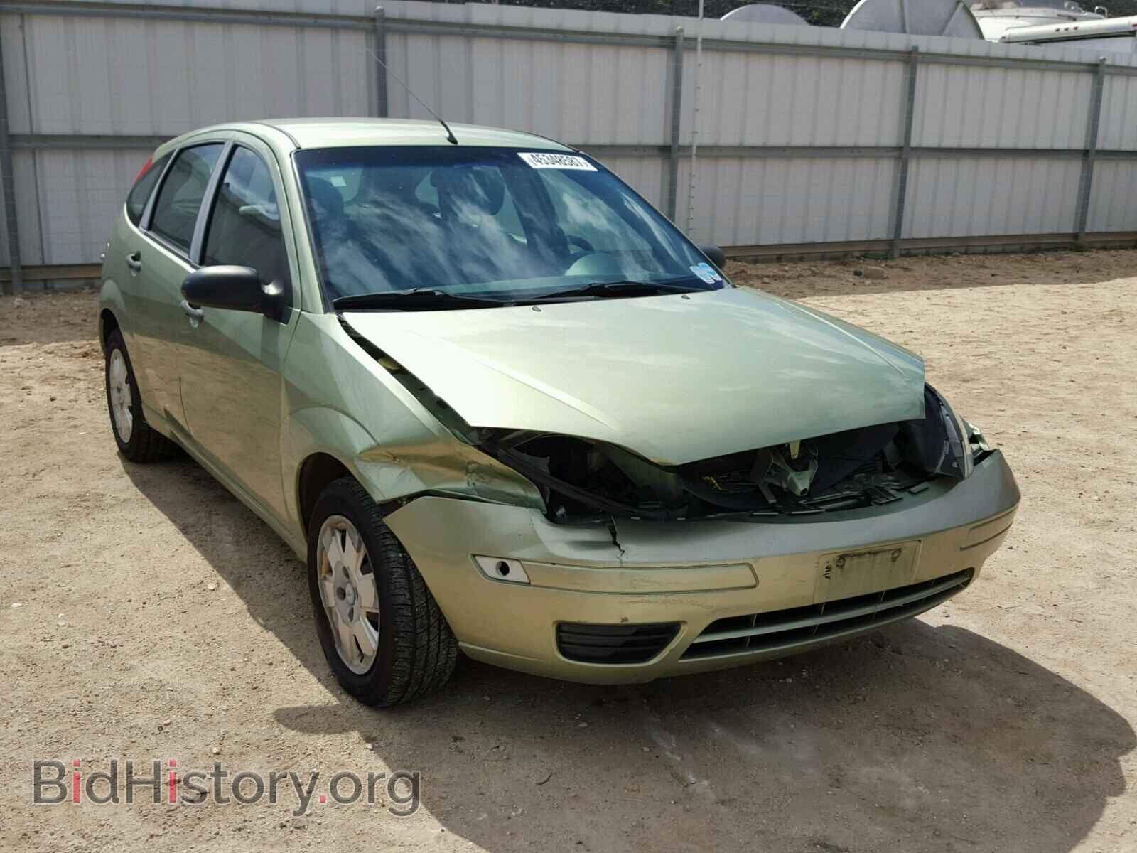 Photo 1FAFP37N87W193908 - FORD FOCUS 2007