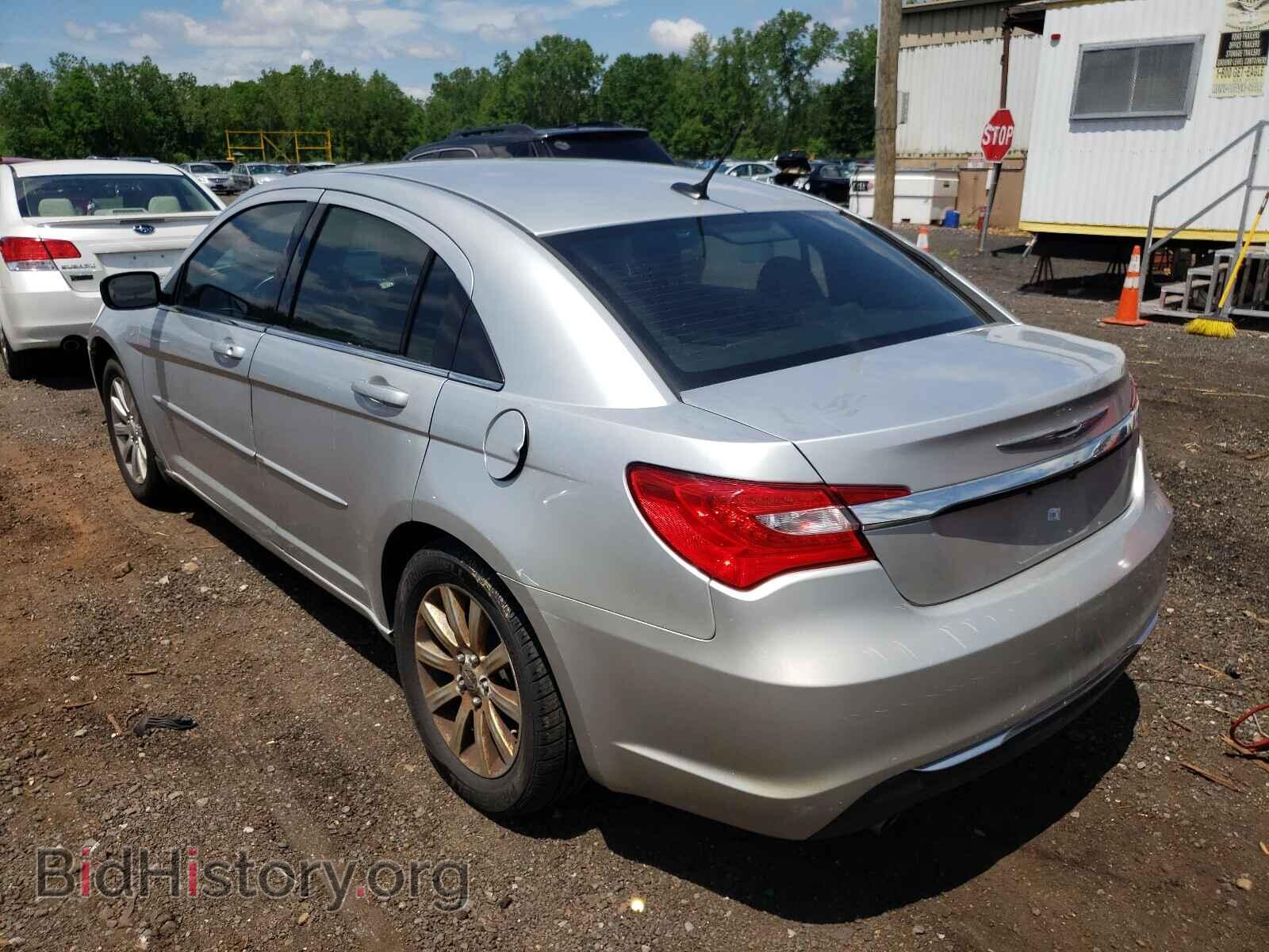 2011 CHRYSLER 200 - VIN: 1C3BC1FG4BN552850 - Фото 3