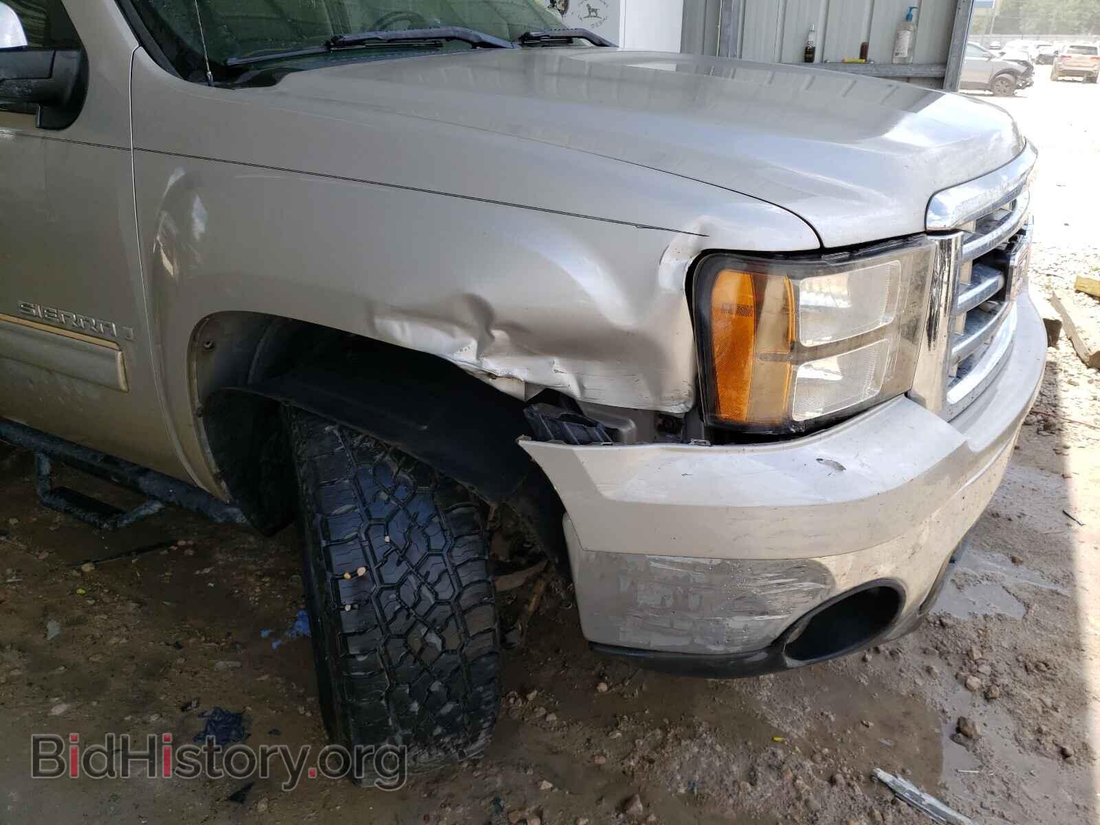 2007 GMC SIERRA - VIN: 3GTEC13C37G522426 - Фото 9