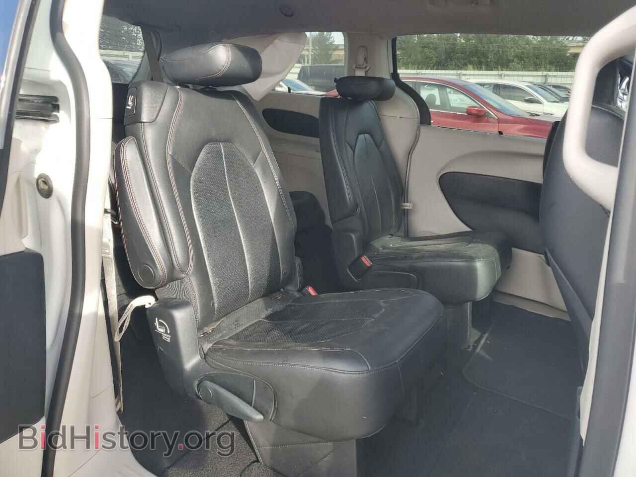 2019 CHRYSLER PACIFICA - VIN: 2C4RC1BG2KR505996 - Фото 11