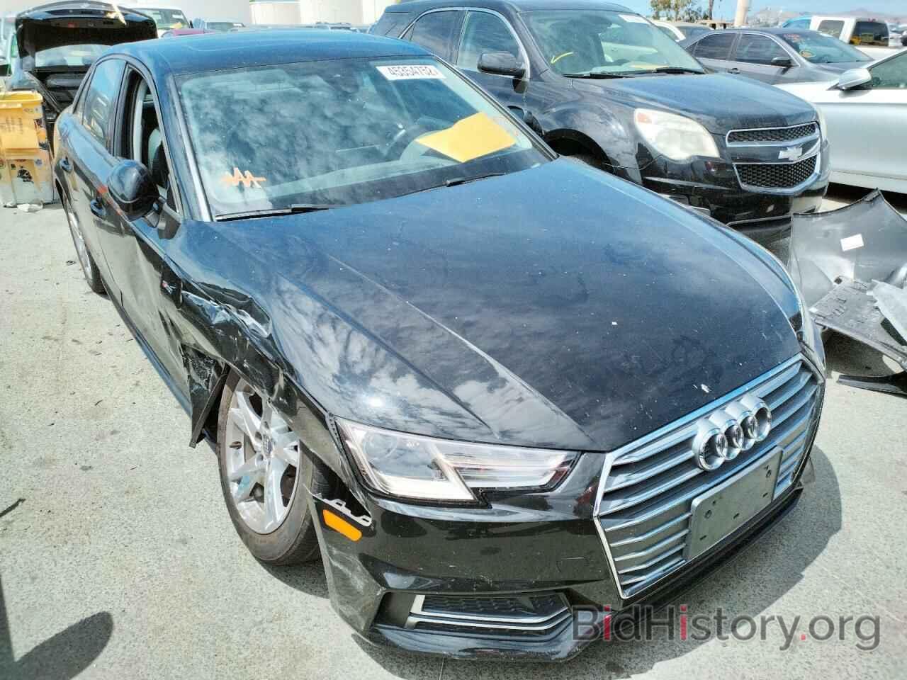 Photo WAUKMAF45JA038524 - AUDI A4 2018