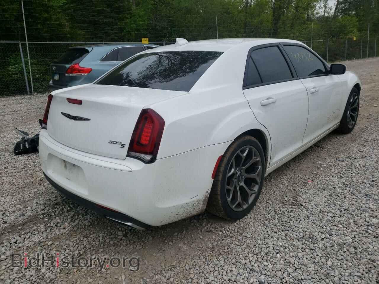 2015 CHRYSLER 300 - VIN: 2C3CCABG3FH838312 - Фото 4