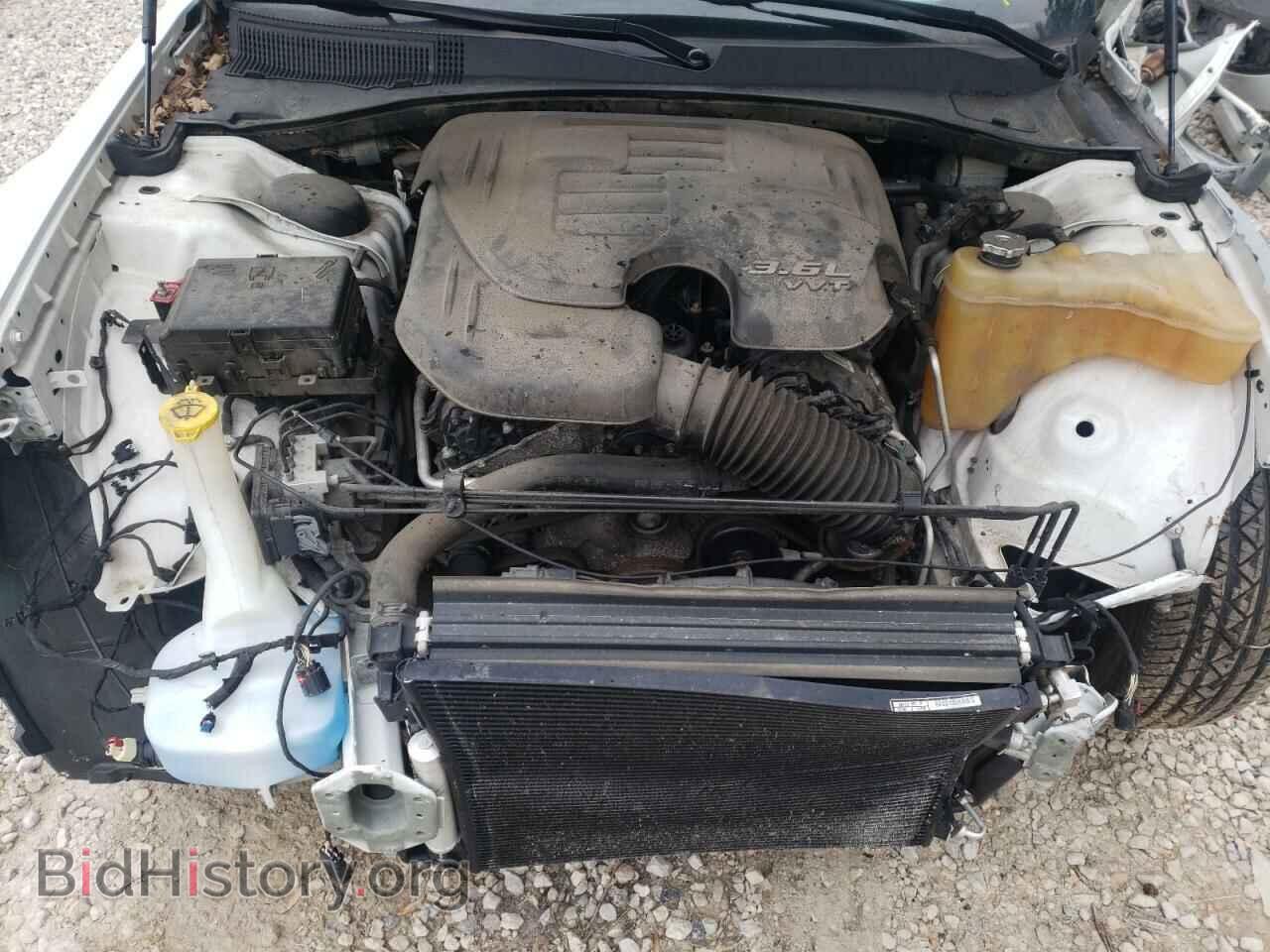 2015 CHRYSLER 300 - VIN: 2C3CCABG3FH838312 - Фото 7