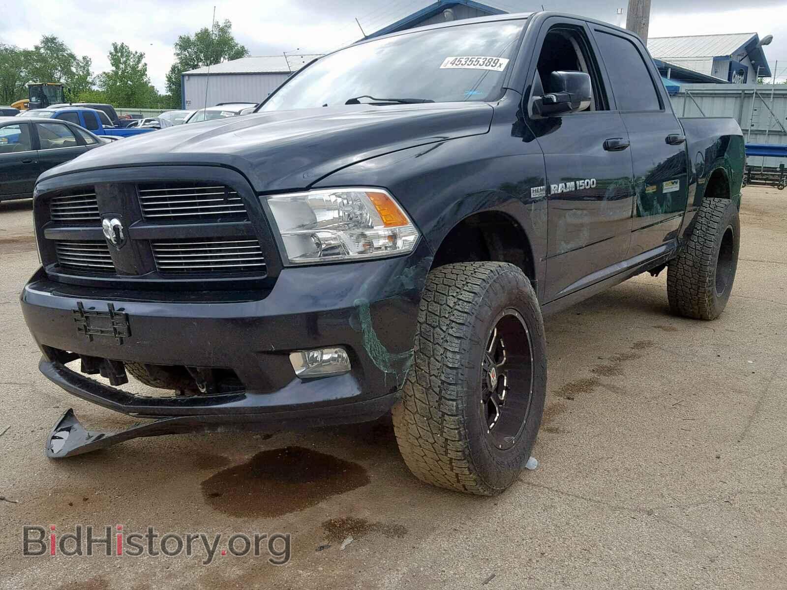 2011 DODGE RAM 1500 - VIN: 1D7RV1CT0BS623846 - Фото 2
