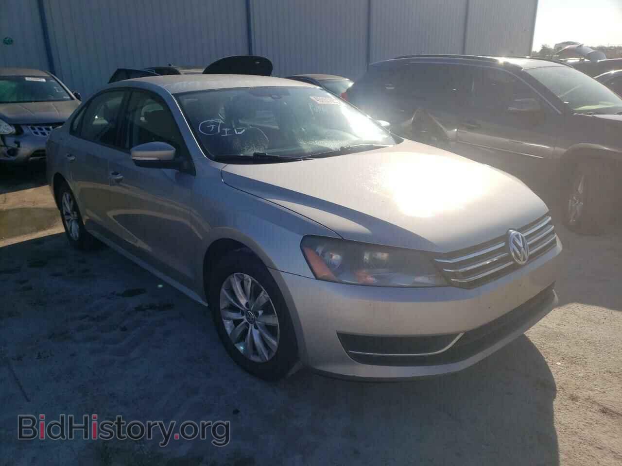 Фотография 1VWAP7A34DC125666 - VOLKSWAGEN PASSAT 2013