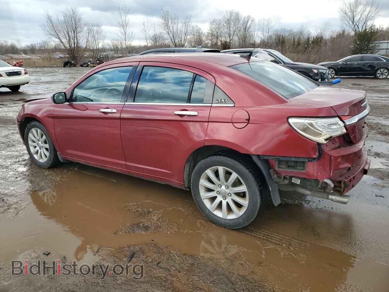 2013 CHRYSLER 200 - VIN: 1C3CCBCG3DN745623 - Фото 2