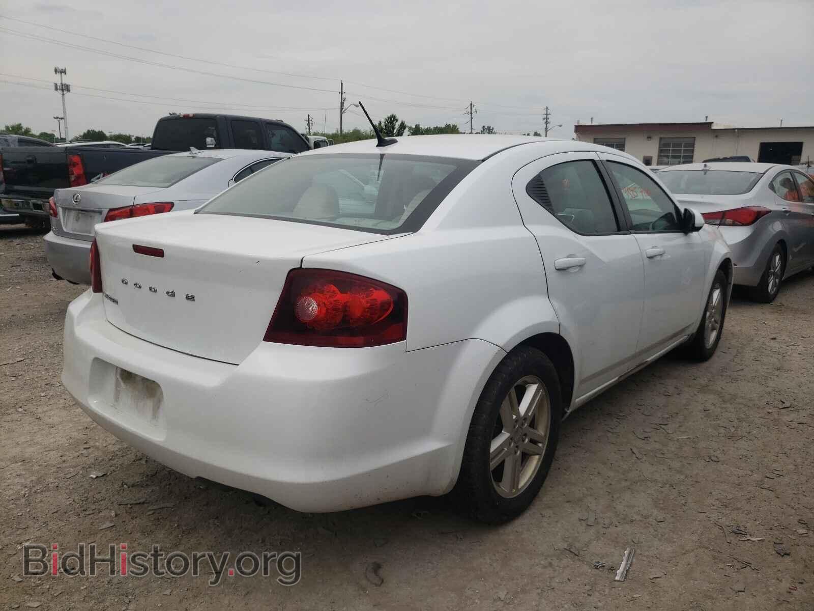 2011 DODGE AVENGER - VIN: 1B3BD1FB5BN574127 - Фото 4