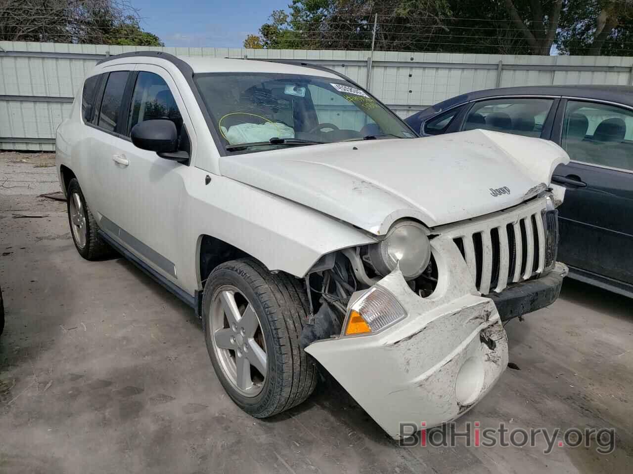 Фотография 1J4NT5FB8AD538100 - JEEP COMPASS 2010