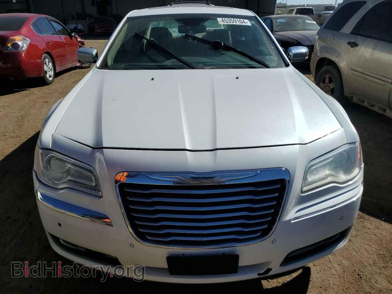 2011 CHRYSLER 300 - VIN: 2C3CA5CG2BH528819 - Фото 5