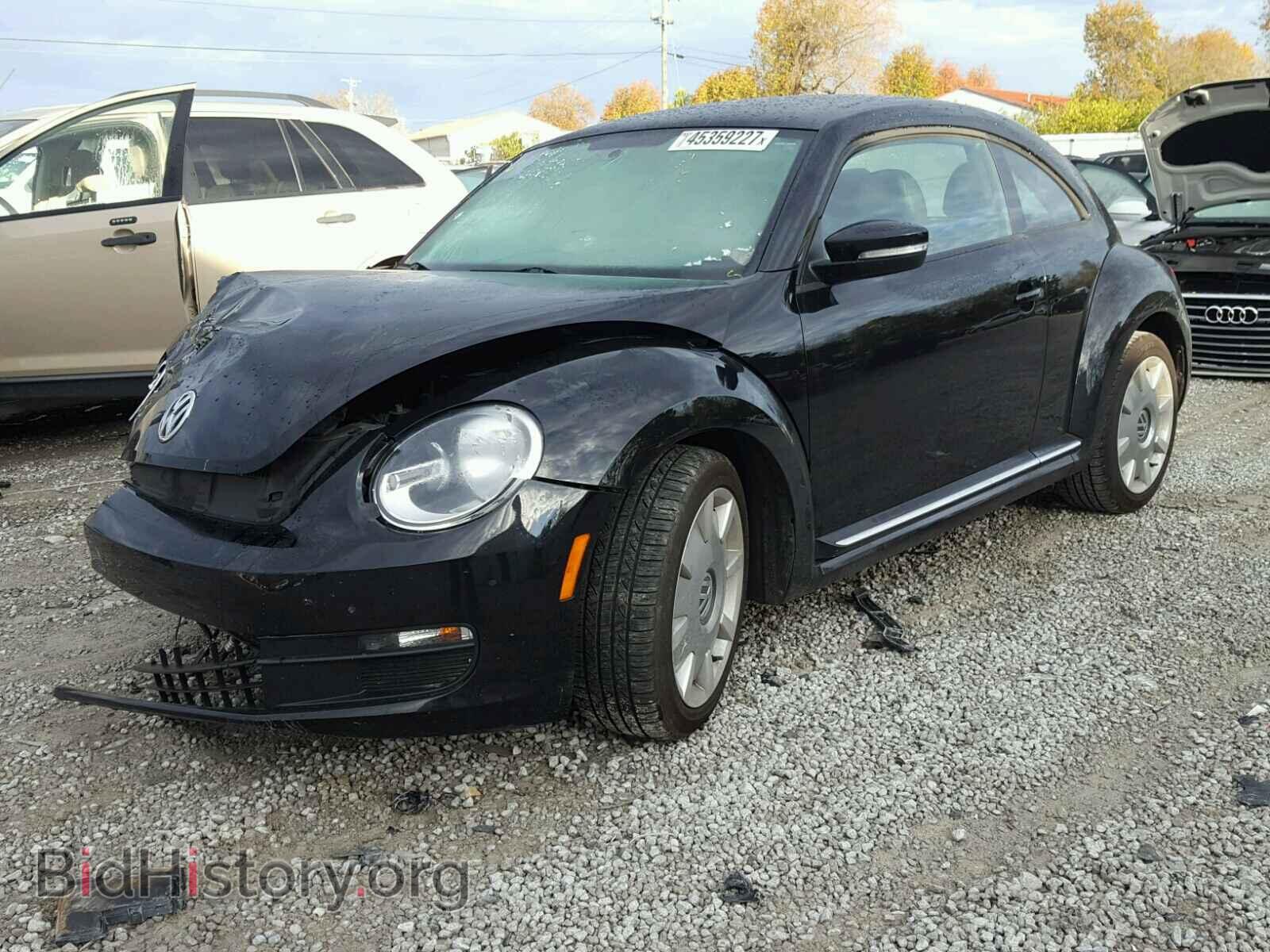2012 VOLKSWAGEN BEETLE - VIN: 3VWJP7AT5CM629169 - Фото 2