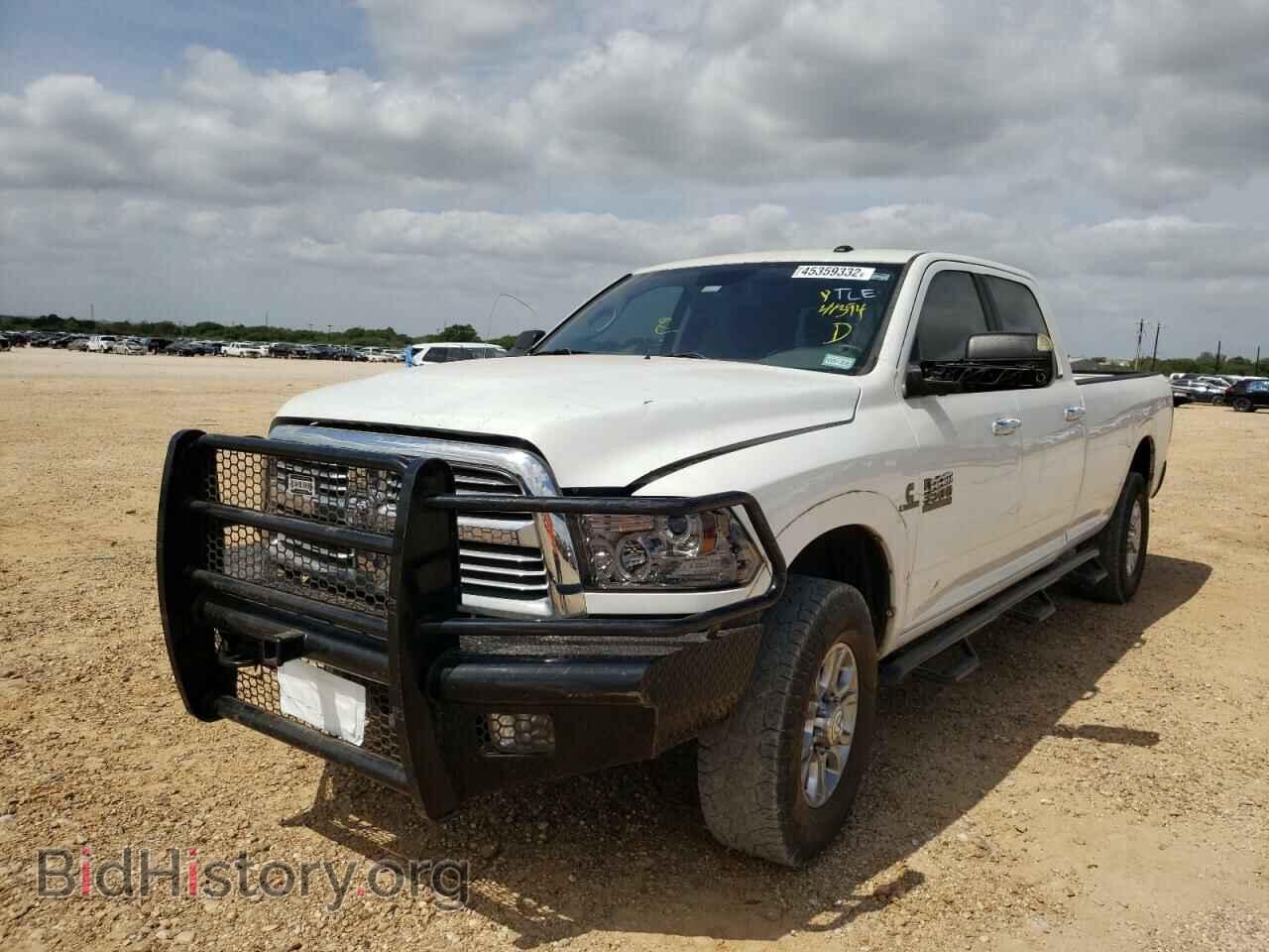 2014 RAM 3500 - VIN: 3C63R3HL5EG109681 - Photo 2