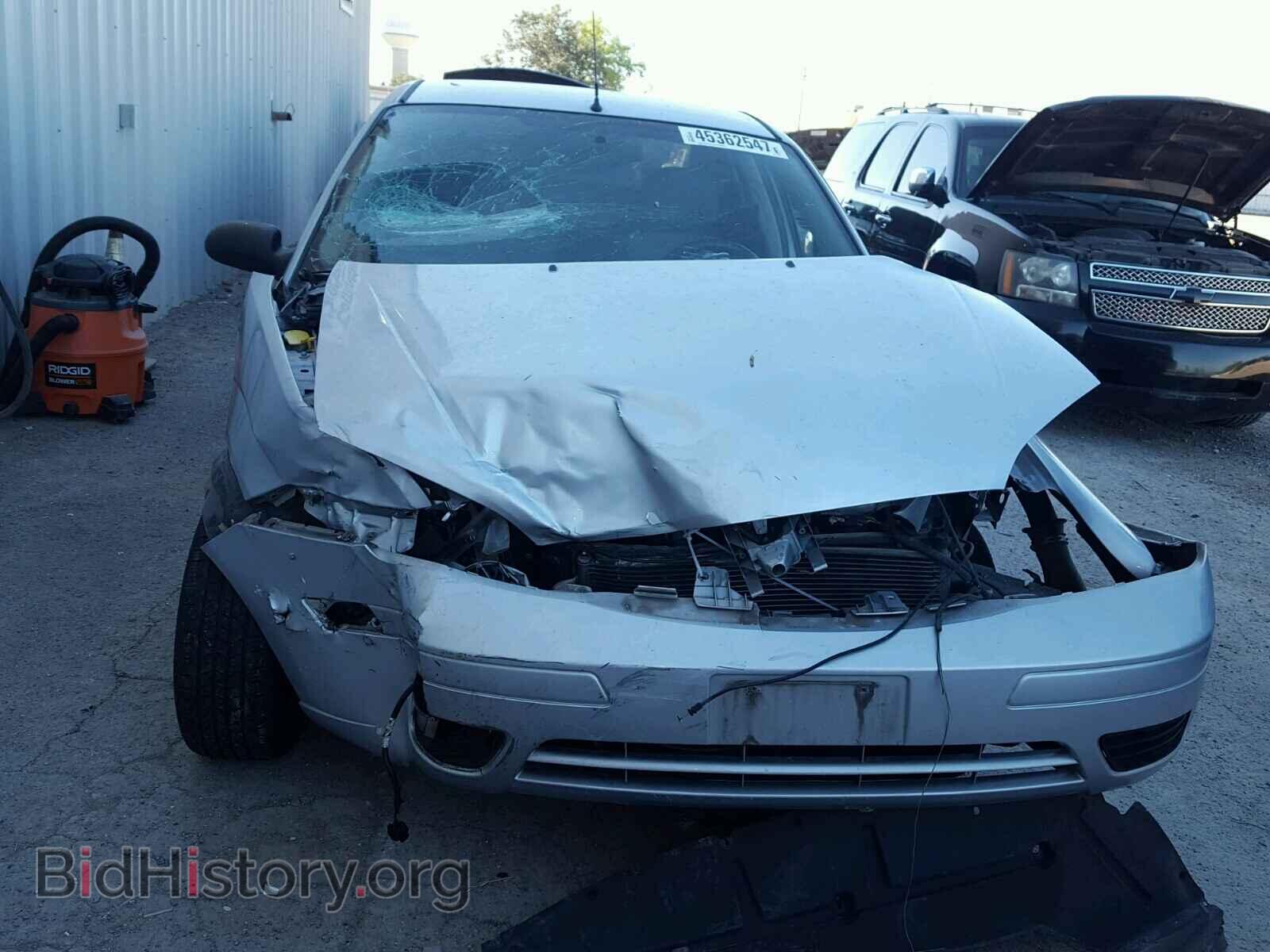 2007 FORD FOCUS - VIN: 1FAFP34N67W358357 - Фото 9