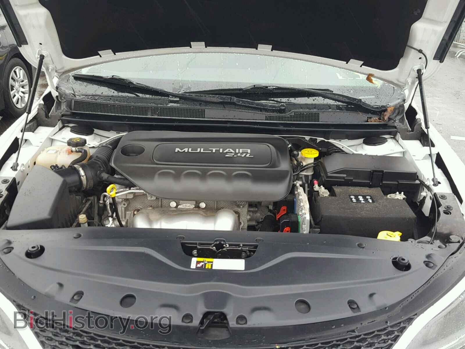 2015 CHRYSLER 200 - VIN: 1C3CCCAB8FN684673 - Photo 7