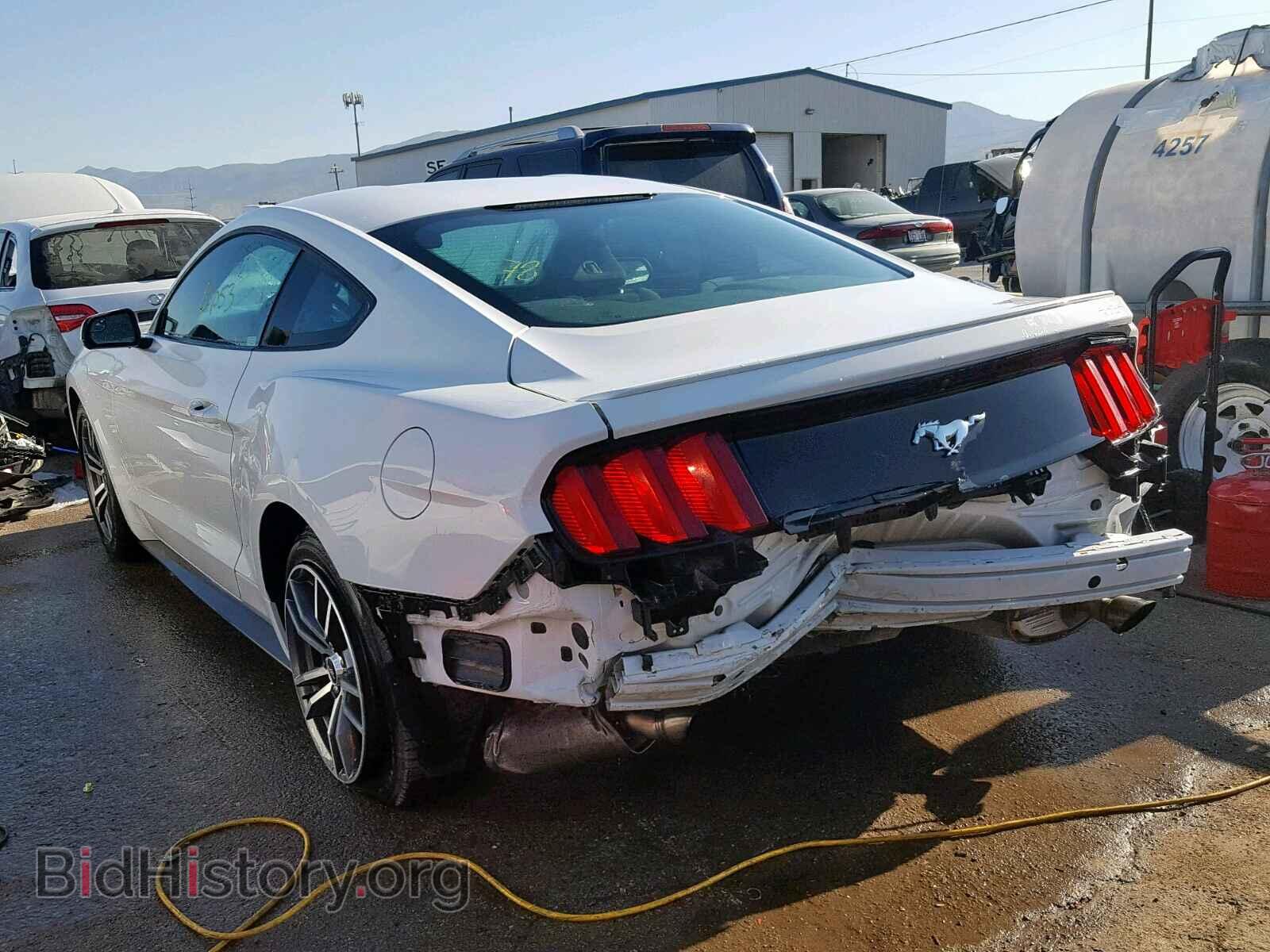 2016 FORD MUSTANG - VIN: 1FA6P8TH3G5268064 - Фото 3