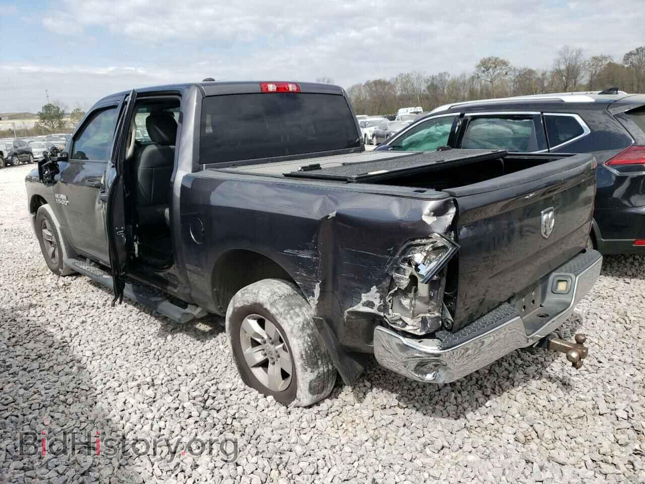 2018 RAM 1500 - VIN: 1C6RR6KG3JS177357 - Фото 2