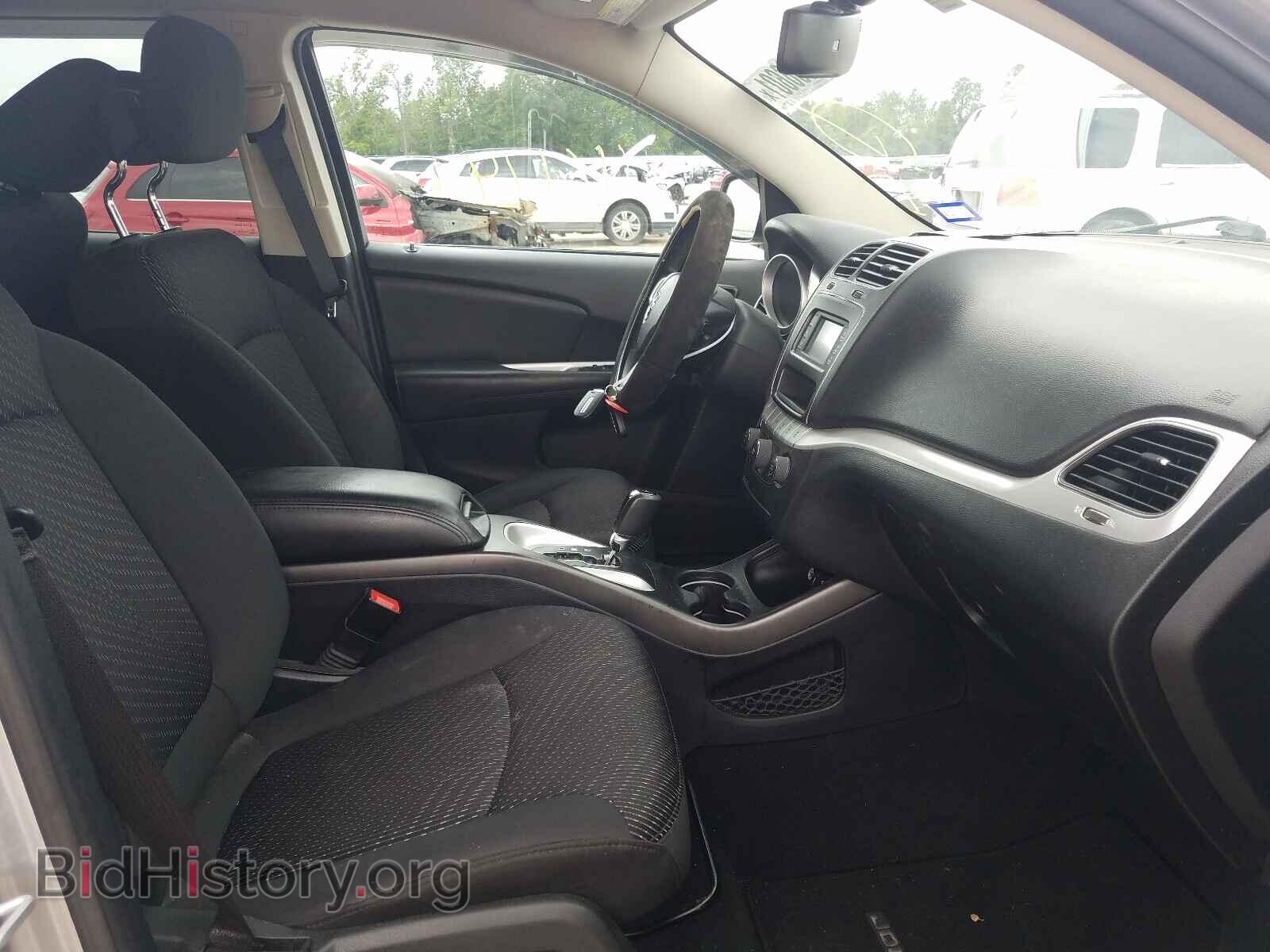 2017 DODGE JOURNEY - VIN: 3C4PDCAB5HT602153 - Фото 5