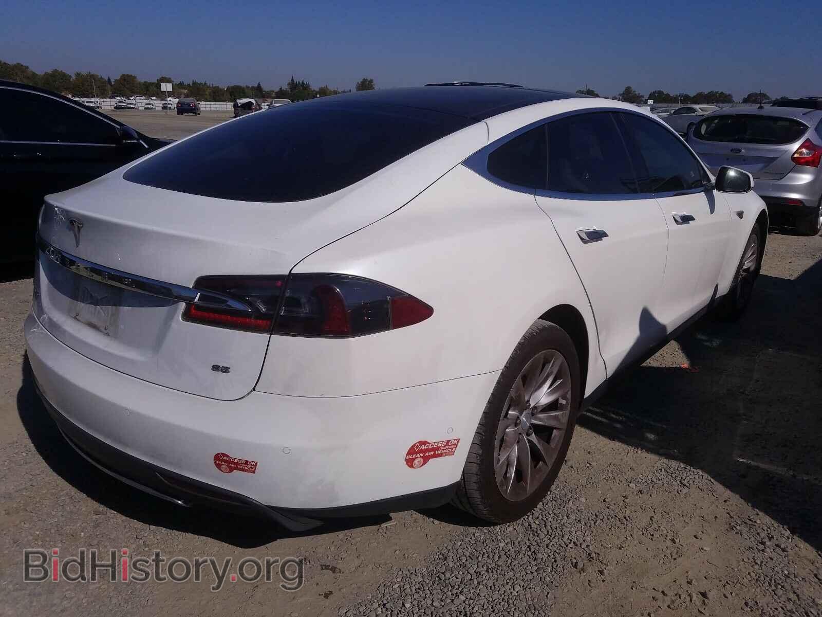 2015 TESLA MODEL S - VIN: 5YJSA1E1XFF114000 - Photo 4