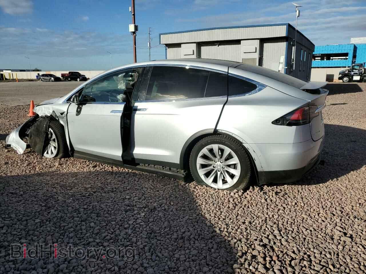 2016 TESLA MODEL X - VIN: 5YJXCBE26GF031079 - Photo 2