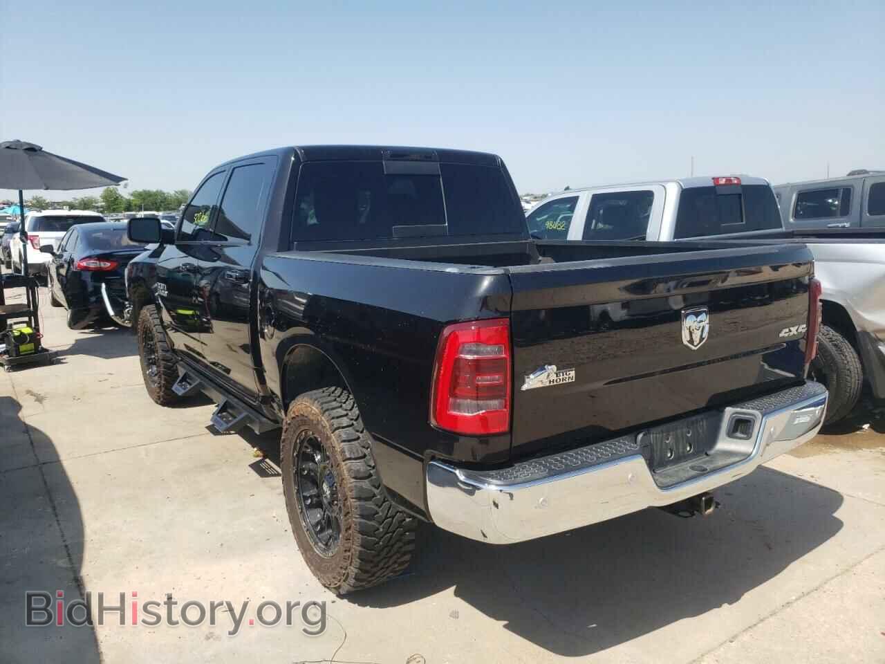 2018 RAM 1500 - VIN: 3C6RR7LG4JG264809 - Photo 3