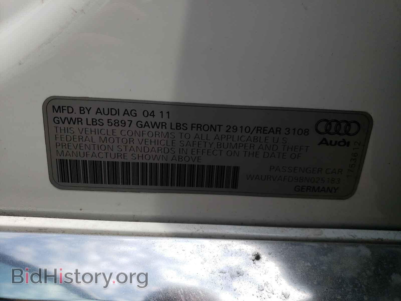 2011 AUDI A8 - VIN: WAURVAFD9BN025183 - Фото 10