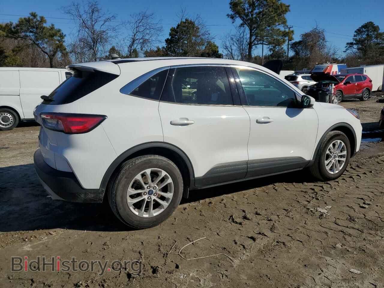 2021 FORD ESCAPE - VIN: 1FMCU0G67MUB28189 - Фото 3