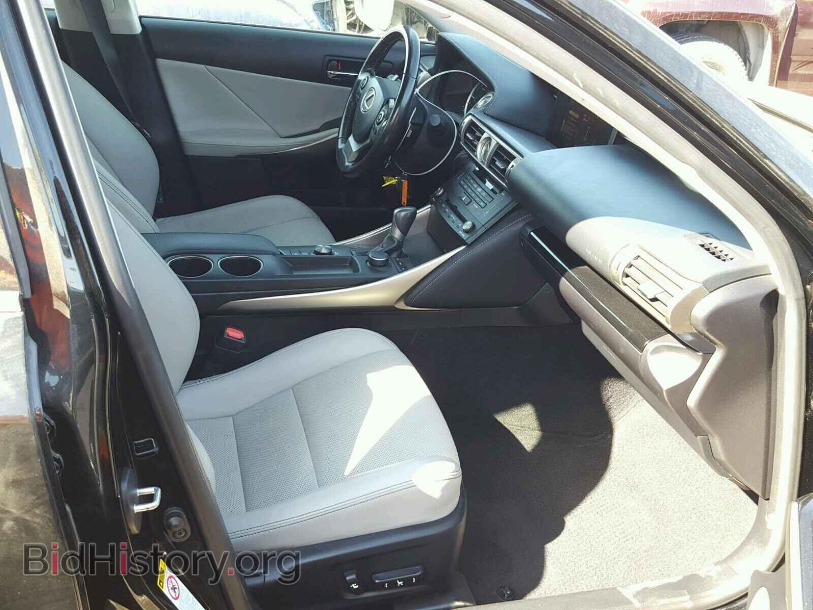 2016 LEXUS IS - VIN: JTHBA1D24G5035725 - Фото 5