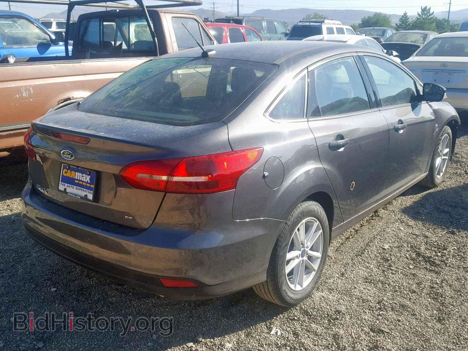 2017 FORD FOCUS SE - VIN: 1FADP3F28HL245975 - Фото 4