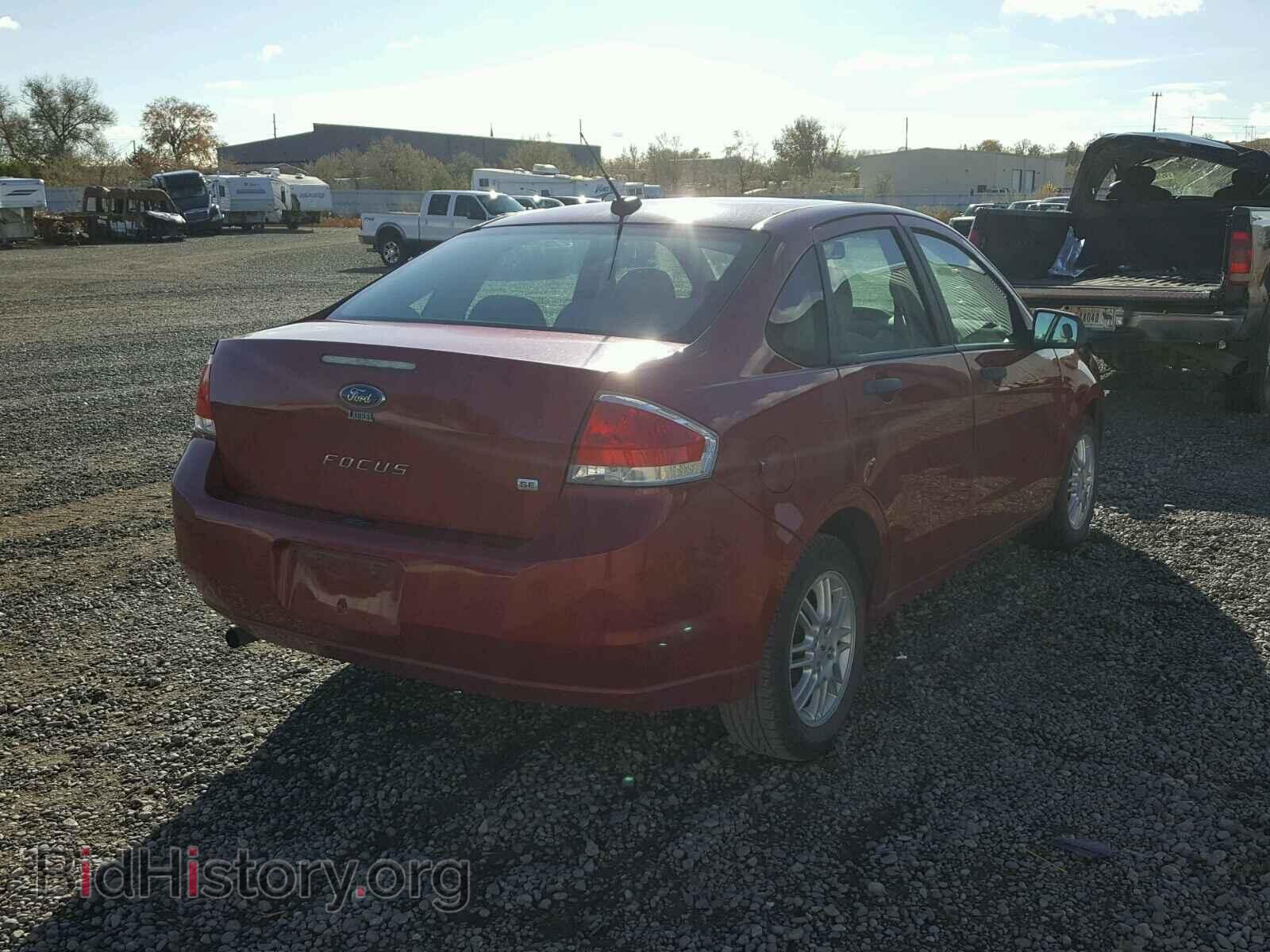 2011 FORD FOCUS - VIN: 1FAHP3FN1BW181974 - Фото 4